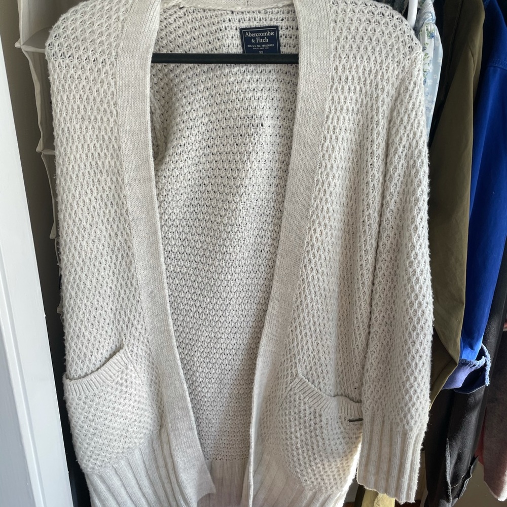 abercrombie cardigan